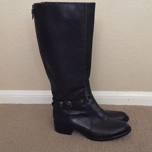 Via spiga boots. Black leather w/buckle. Size 8